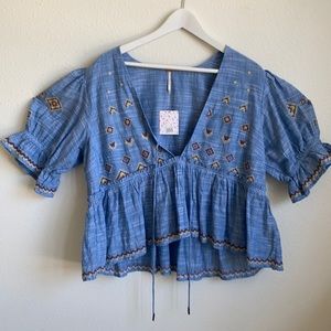 Free people top never been worn